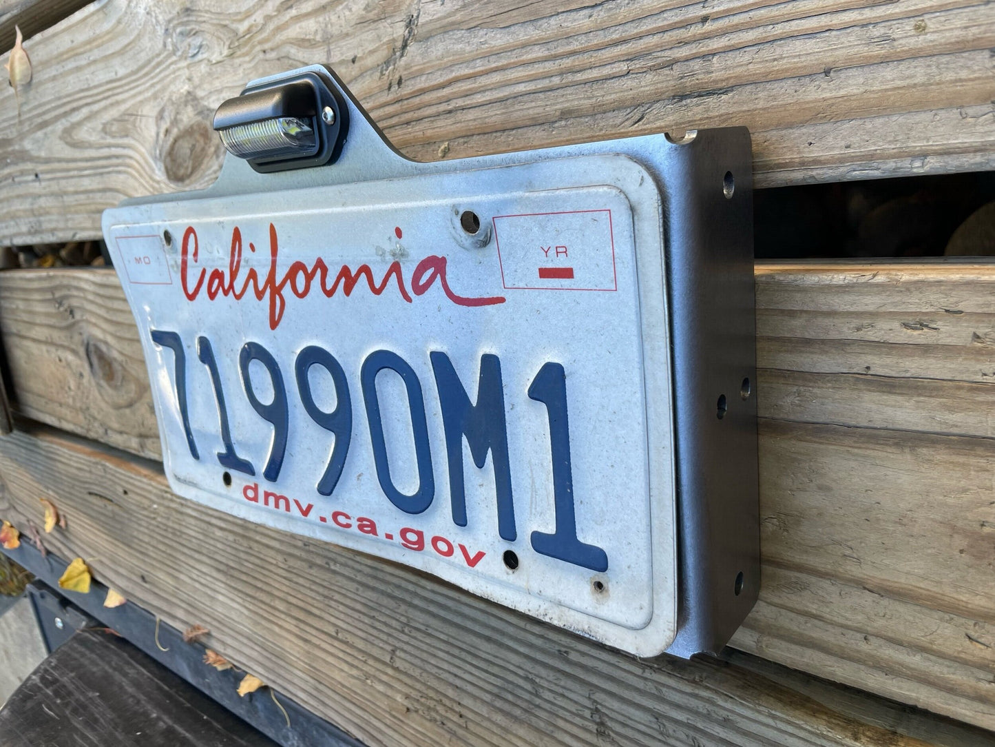 Side Mount License Plate Holder Trailer Flatbed RV SEMI Camper Bolt On Heavy Duty Steel LED Light (Left or Right Side)