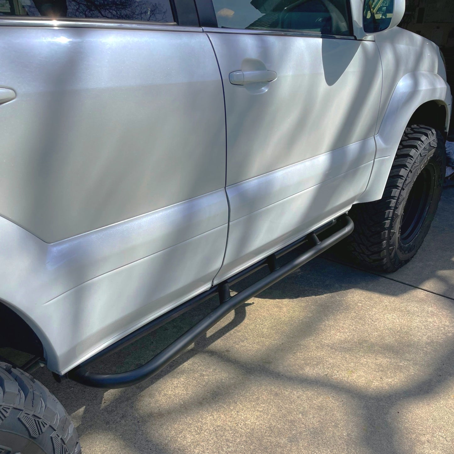 2003-2009 Lexus GX470 Bolt On Rock Sliders With Kickout